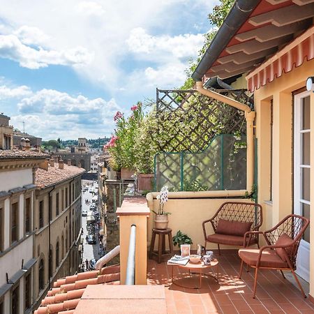 Bob W Ponte Vecchio Apartment Florence Exterior photo