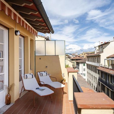Bob W Ponte Vecchio Apartment Florence Exterior photo