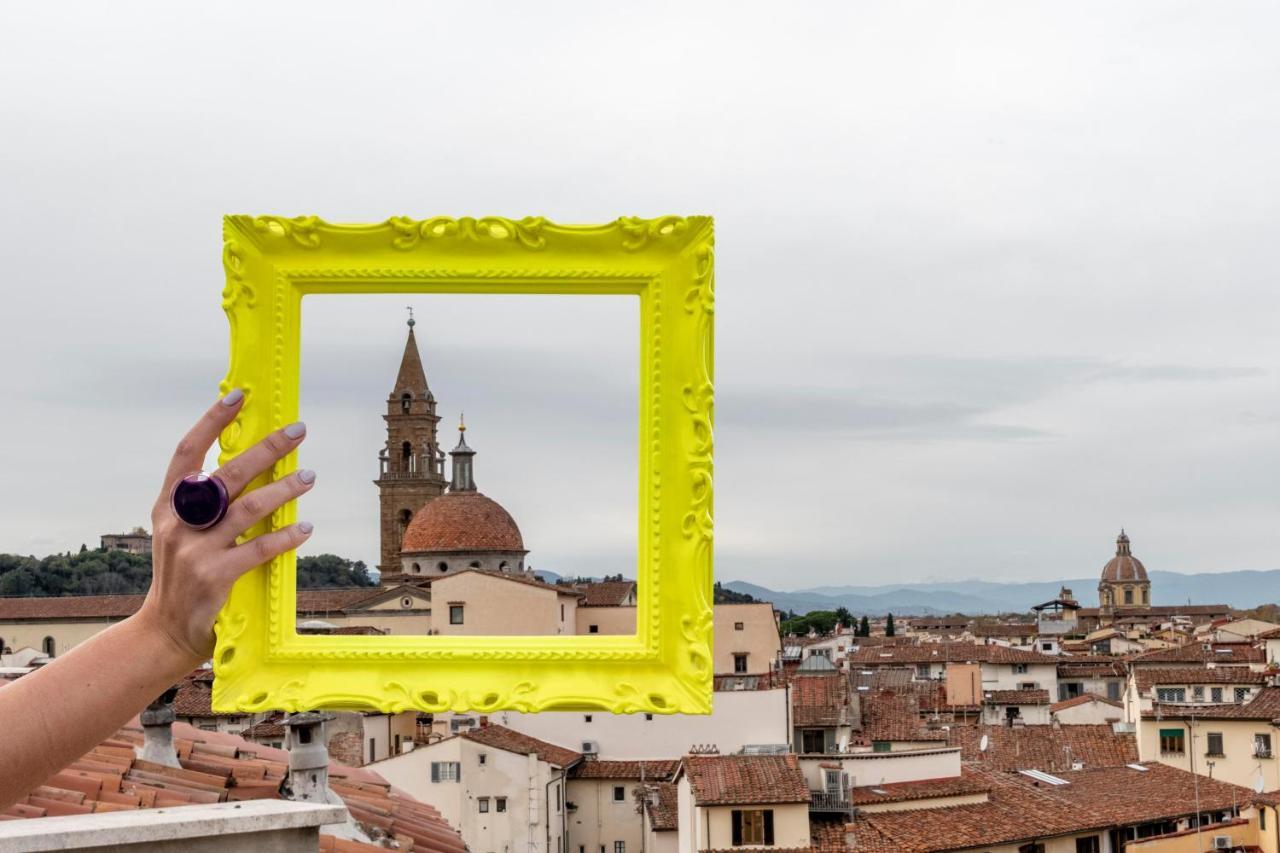 Bob W Ponte Vecchio Apartment Florence Exterior photo